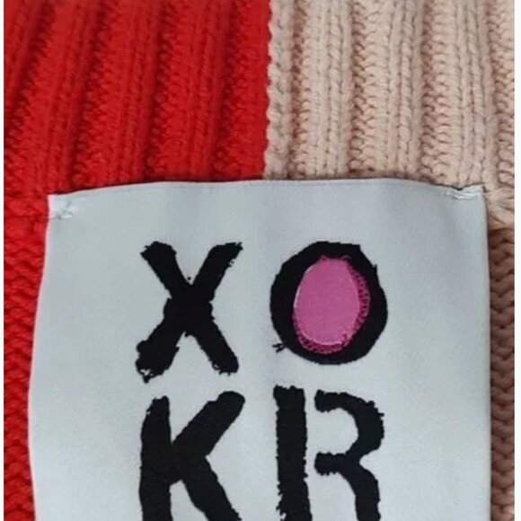 BNWT Kerri Rosenthal Heart Color block V-Neck Sweater M - Picture 5 of 6